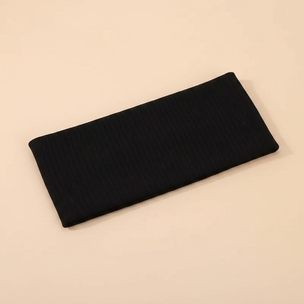 Bandeau Cheveux Côtelé Femme Tissu Noir — Packshot fond beige — Les Jolies Têtes