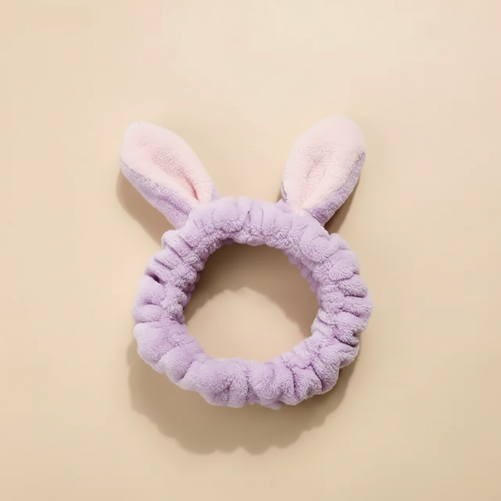 Bandeau Soin Visage Lapin Femme Lavande — Packshot fond beige — Les Jolies Têtes