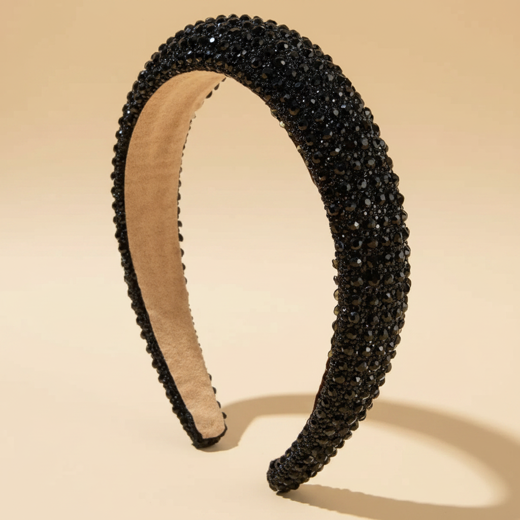 Serre-tête Onyx Femme Cristaux Noir — Packshot fond beige — Les Jolies Têtes