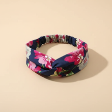 Bandeau Cheveux Fleurs Femme Tissu Bleu Marine Rose — Packshot fond beige — Les Jolies Têtes