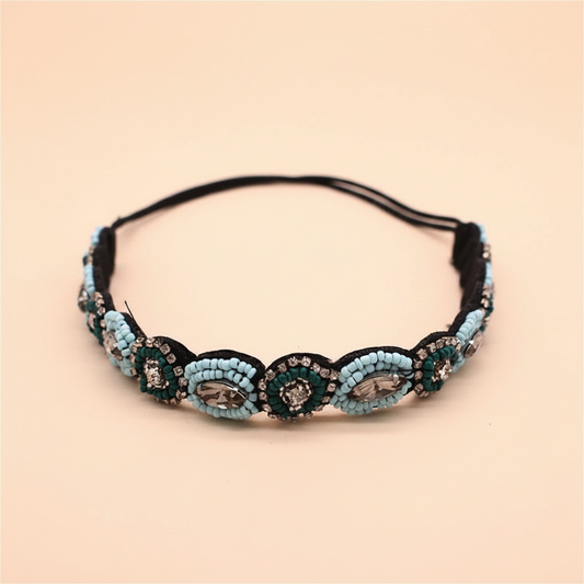 Bandeau Cheveux Bijou Femme Perles et Strass Turquoise, Vert et Argent Rosaces — Packshot fond beige — Les Jolies Têtes