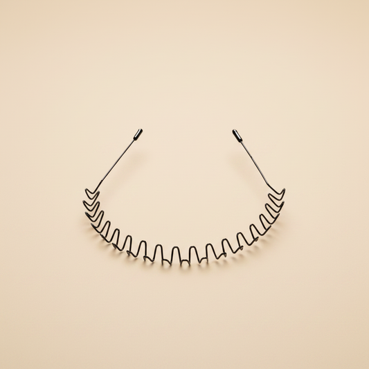 Bandeau Cheveux Métal Flexible Homme — Packshot fond beige — Les Jolies Têtes