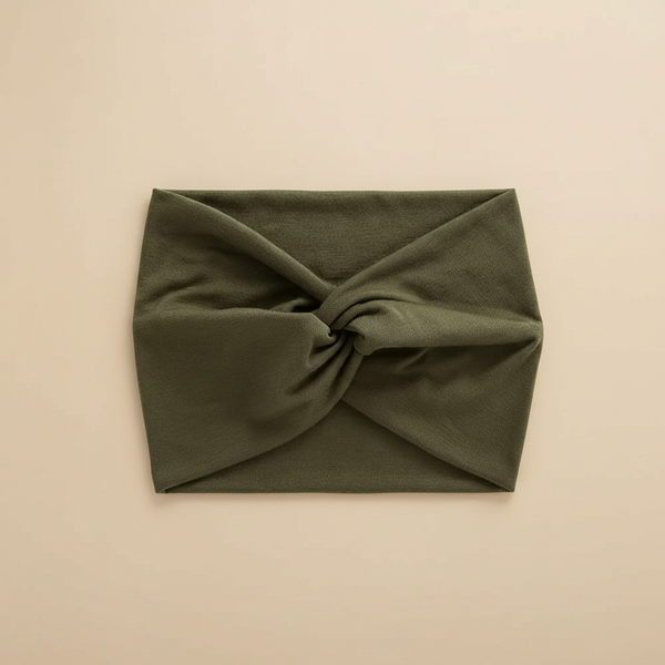 Bandeau Croisé Femme Tissu Vert Armée — Packshot fond beige — Les Jolies Têtes