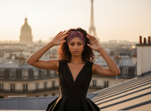 Bandeau Imprimé Léopard Noir et Camel — Modèle — éditorial — Les Jolies Têtes