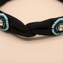 Bandeau Cheveux Bijou Femme Perles et Strass Turquoise, Vert et Argent Rosaces — détail matière
