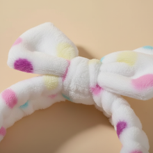 Bandeau Soin Visage Nœud Femme Peluche Multicolore Pastel — Détail matière