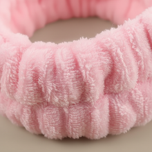 Bandeau Oreilles Lapin Femme Peluche Rose — détail matière