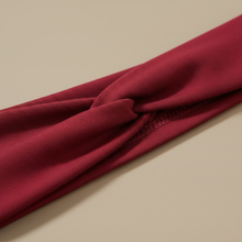 Bandeau Cheveux Sport Femme Tissu Rouge Foncé — détail matière