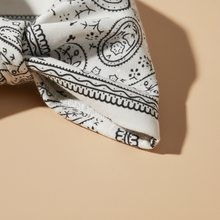 Bandeau Cheveux Bandana Femme Tissu Blanc et Noir — détail matière