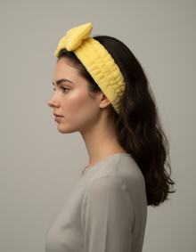 Bandeau Nœud Soin Femme Tissu Vanille — porté de profil