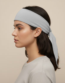 Bandeau Cheveux Bandana Unisexe Tissu Gris Clair — porté de profil