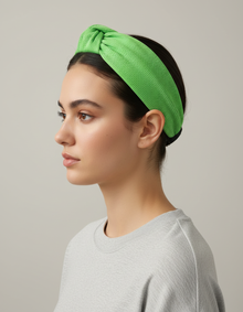 Serre Tête Nœud Femme Tissu Vert — porté de profil
