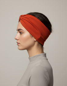 Bandeau Turban Femme Tissu Rouge Brique — porté de profil