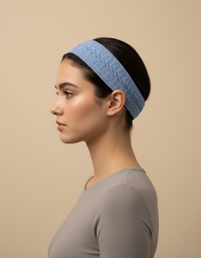 Bandeau Sport Antidérapant Mixte Bleu Ciel — porté de profil