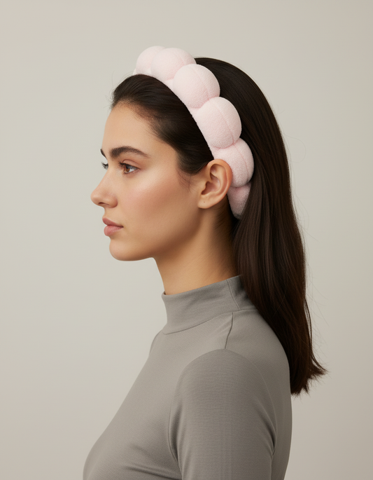 Bandeau Cheveux Matelassé Femme Éponge Rose Poudré — porté de profil
