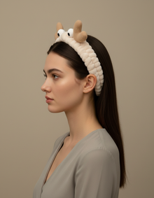 Bandeau Spa Fantaisie Femme Peluche Beige Antenne — porté de profil