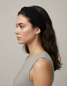 Bandeau Cheveux Sport Femme Tissu Noir — porté de profil