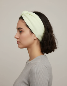 Bandeau Maquillage Scratch Unisexe Microfibre Ivoire — Porté de profil